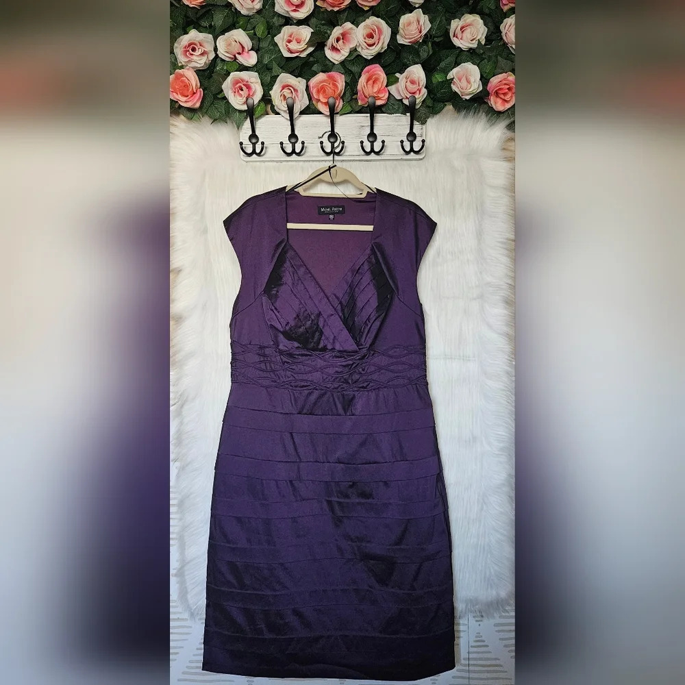 Michel Antoni Classic Bandage Plum Midi Dress